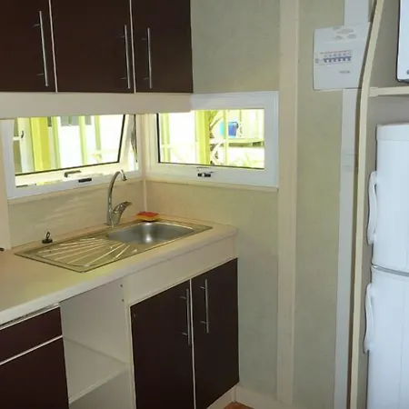 Camping Ulvf U Libecciu ** 2*