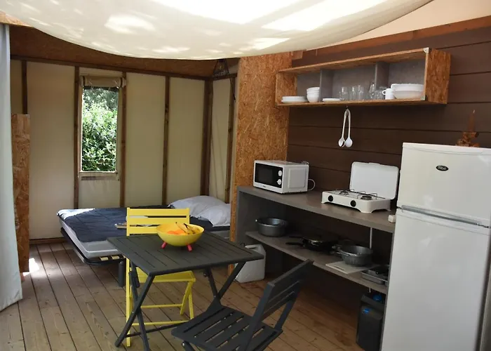 Camping Ulvf U Libecciu ** Calvi (Corsica)