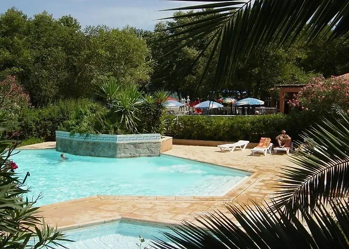 Campingplatz Ulvf U Libecciu ** Calvi (Corsica)