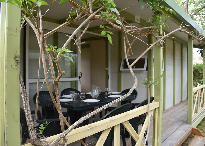 Ulvf U Libecciu ** Camping